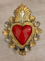 Corazón halo de flores