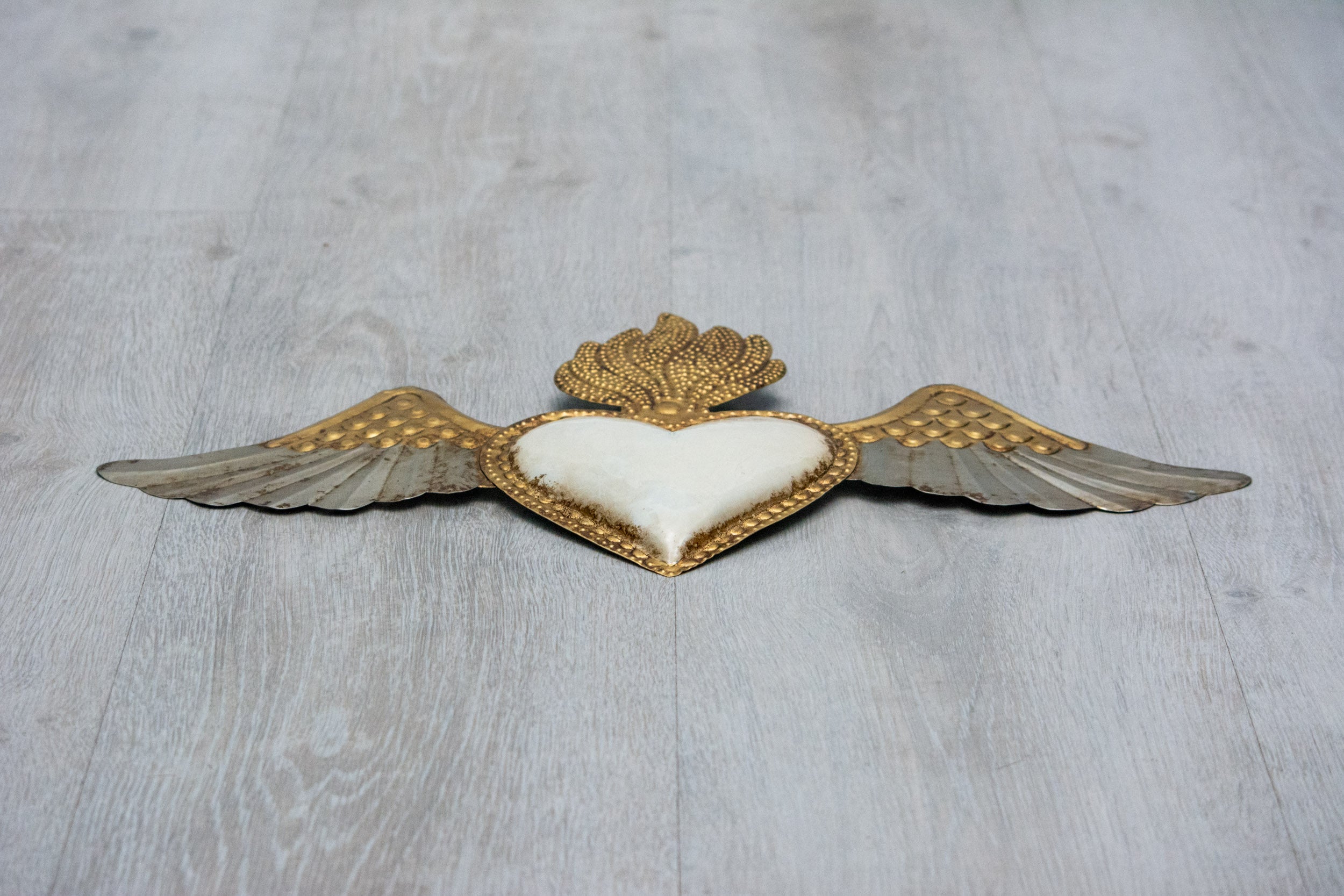 Corazón de llama punteada
