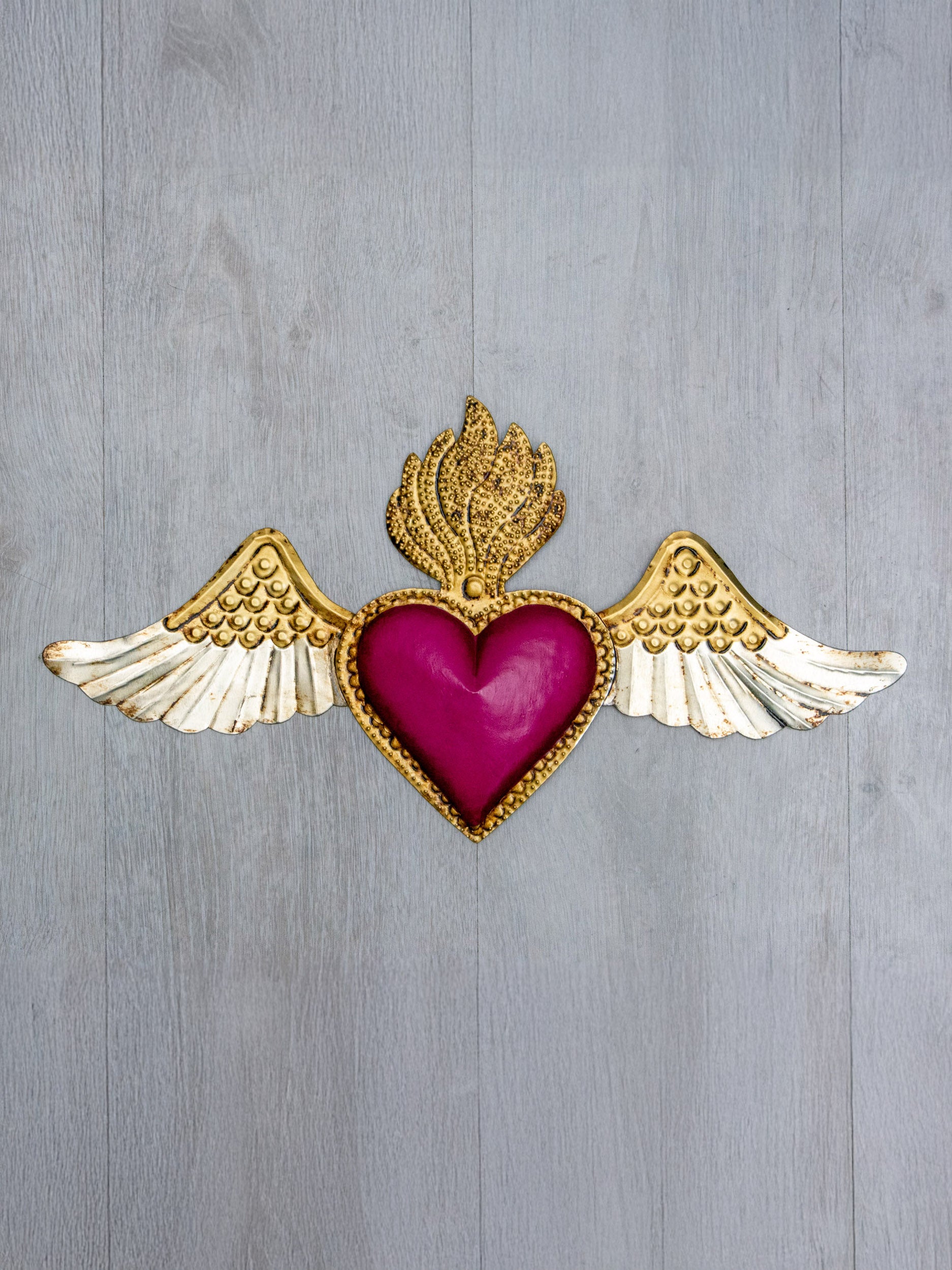 Corazón de llama punteada