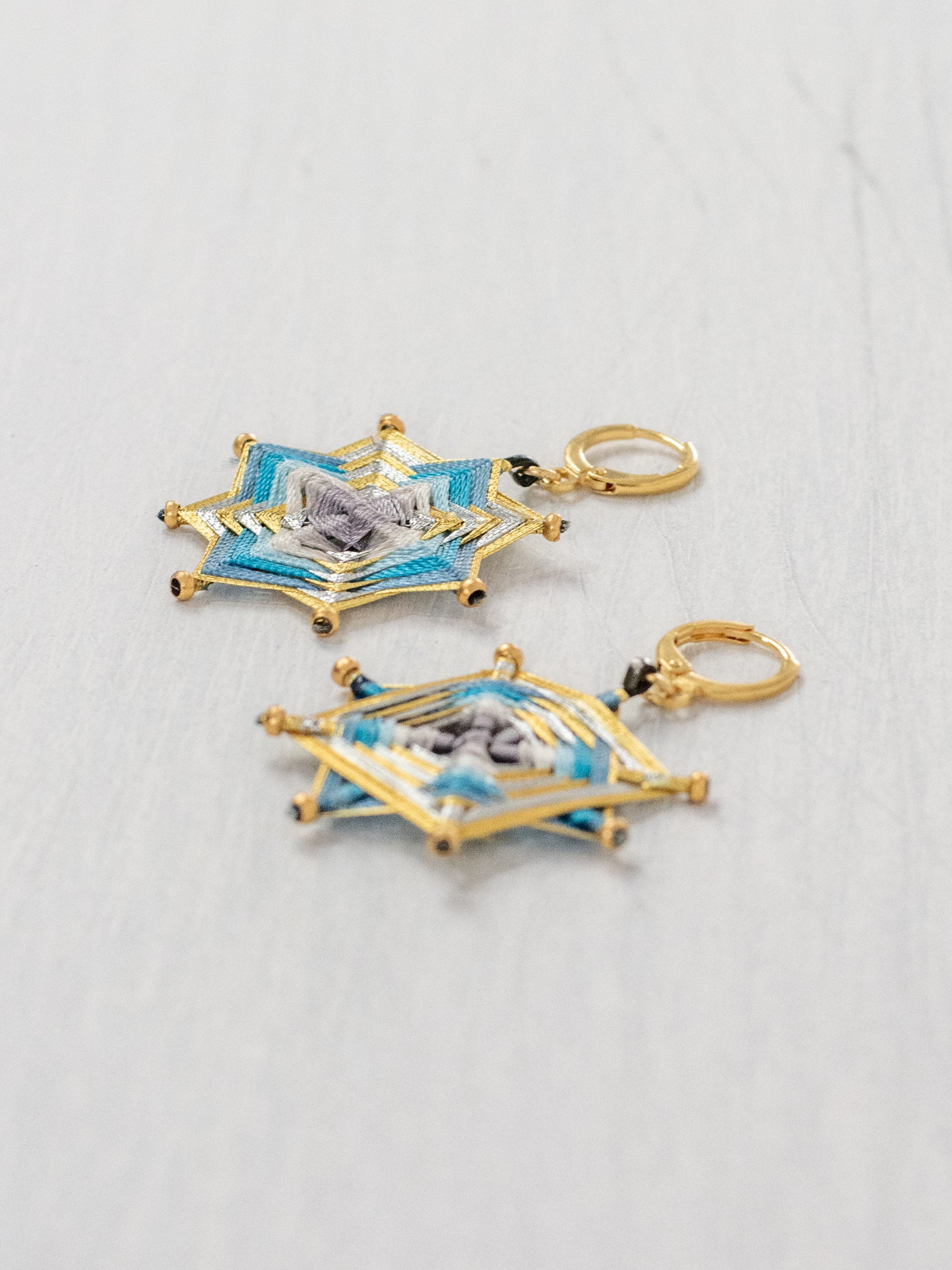 Aretes mandala estrella chicos