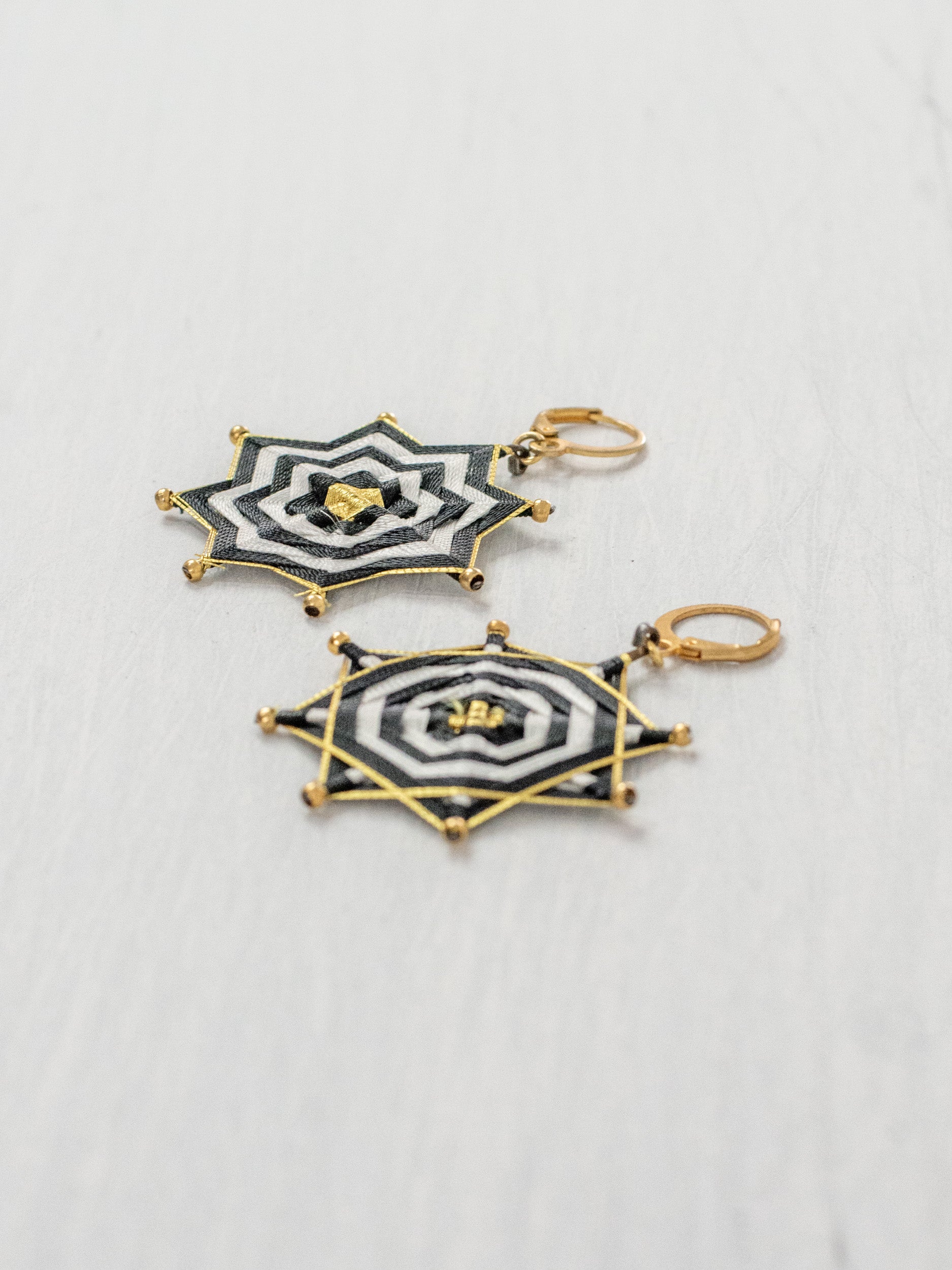 Aretes mandala estrella grandes