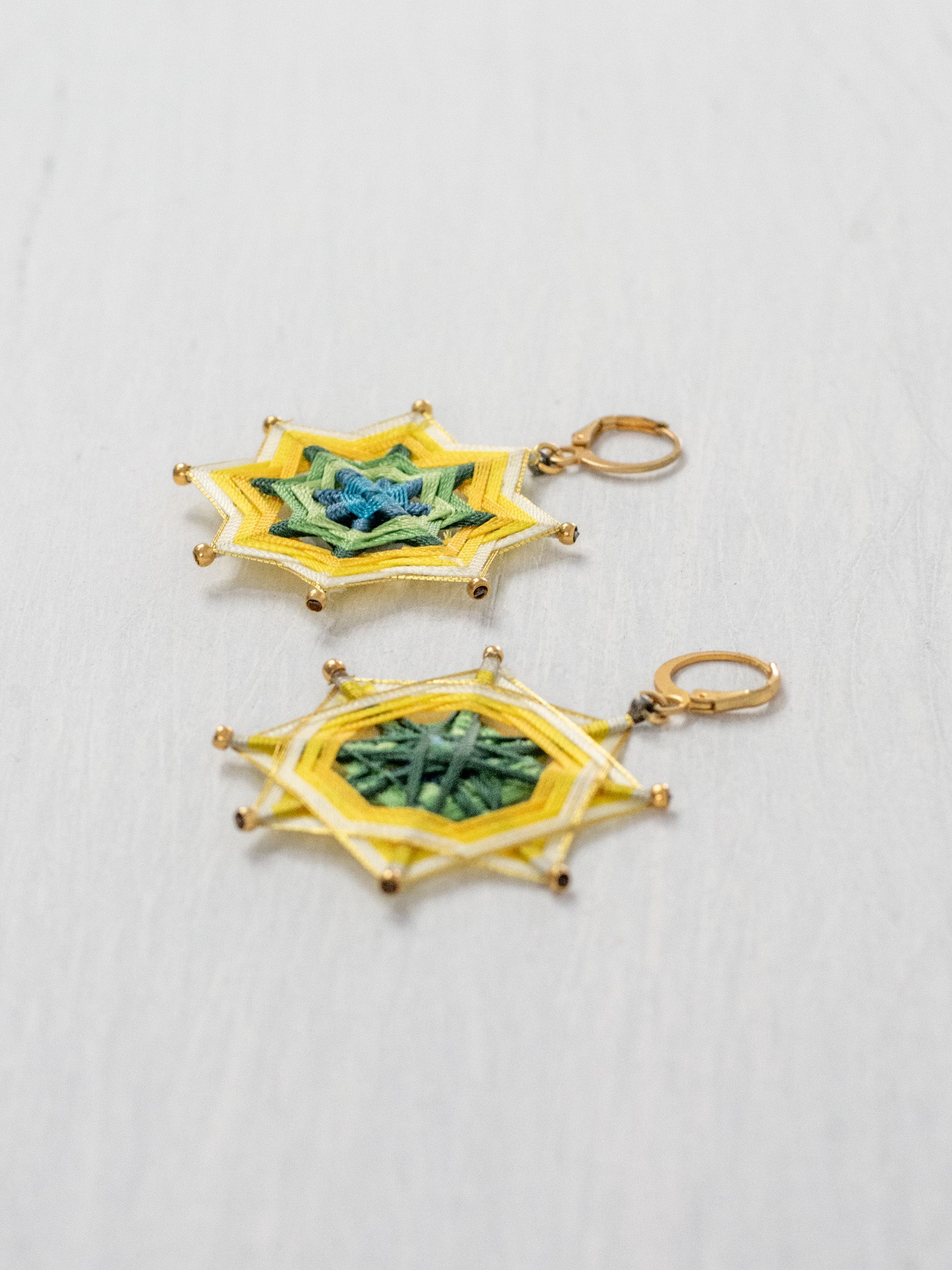 Aretes mandala estrella grandes