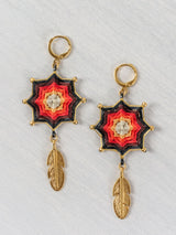 Aretes mandala estrella con plumas chicos