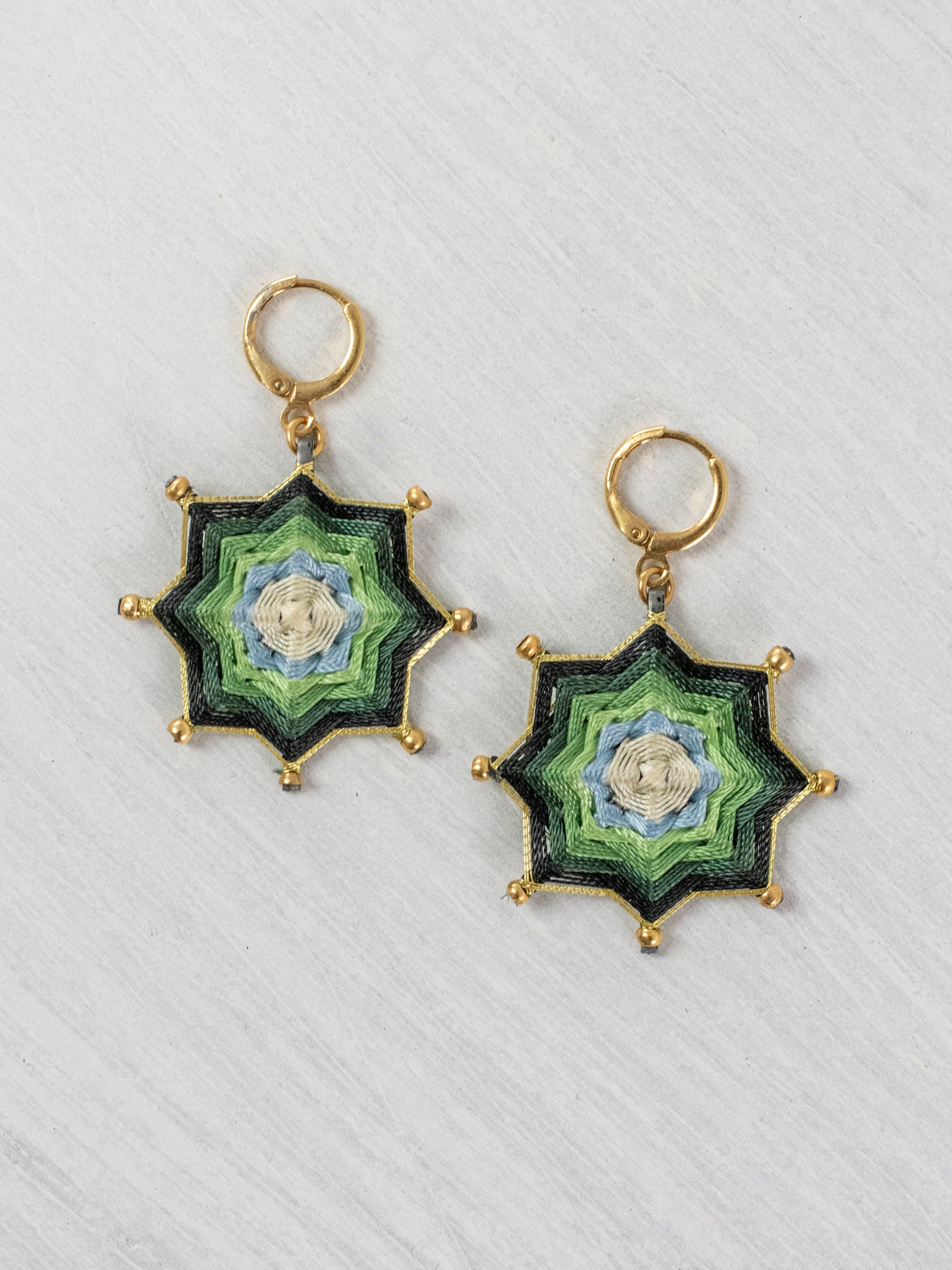 Aretes mandala estrella chicos