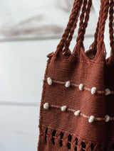 Bolsa de Chiapas con pompón y bolitas