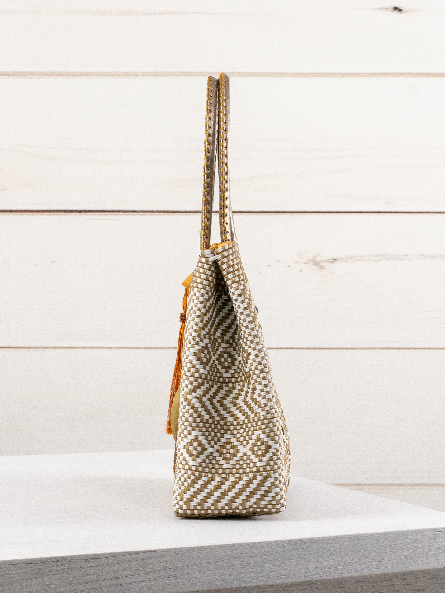 Bolsa artesanal corazón milagro mediana
