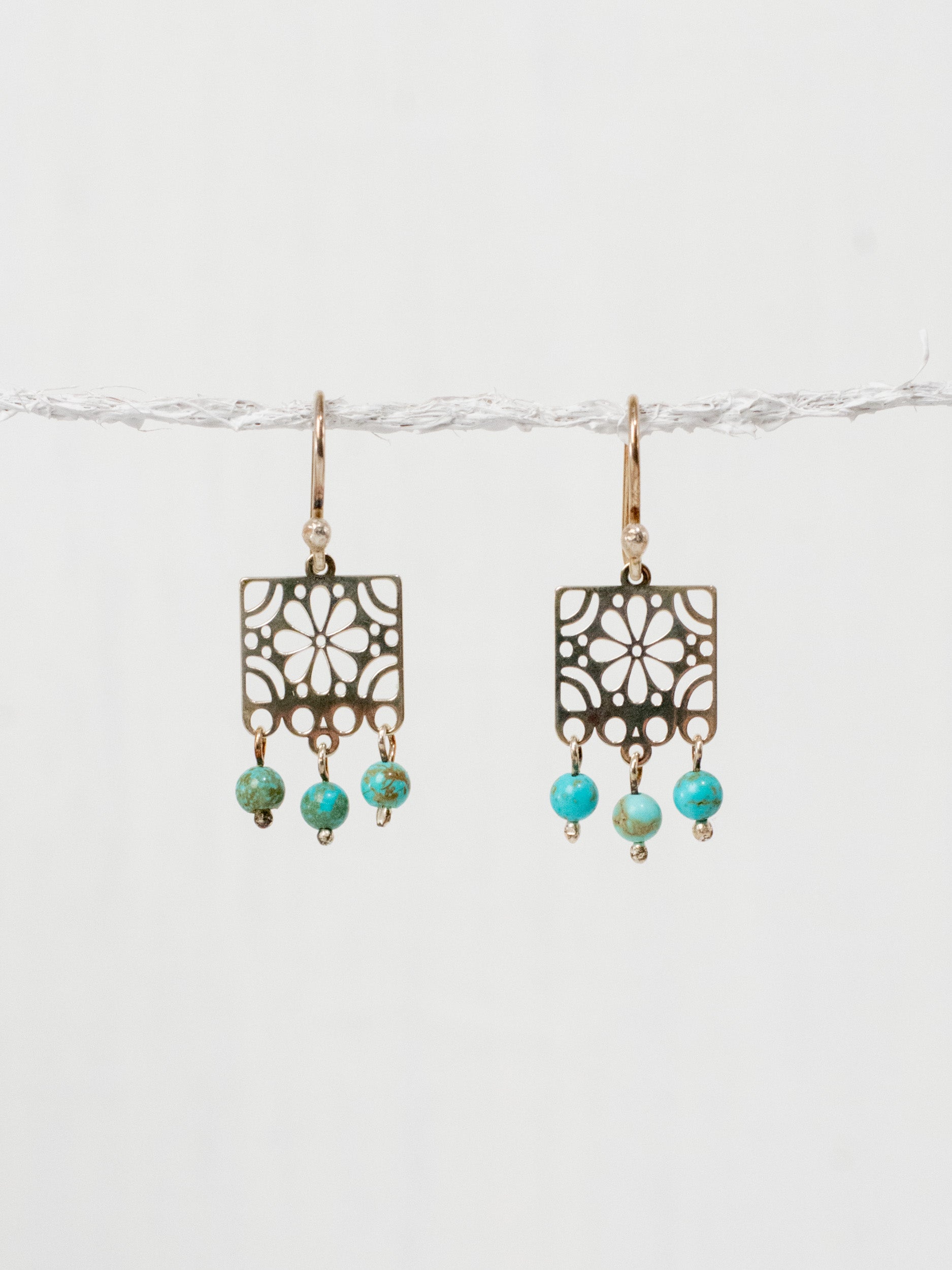 Aretes papel picado flores medianos