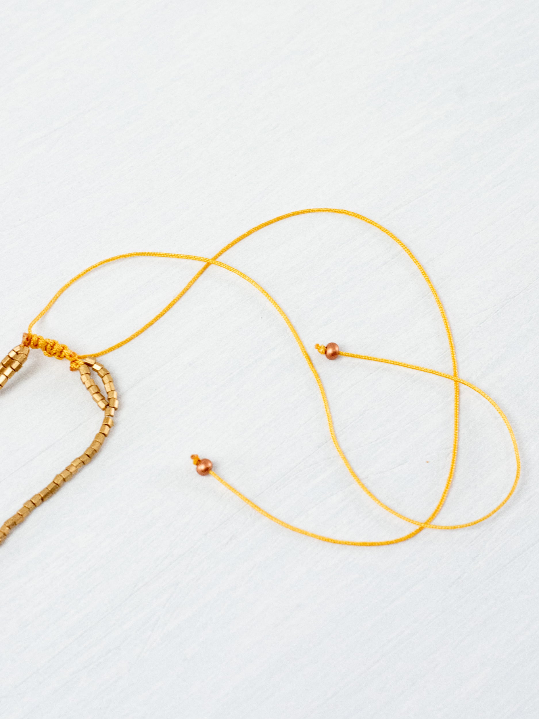 Collar corazón bordado mini