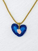 Collar corazón bordado mini