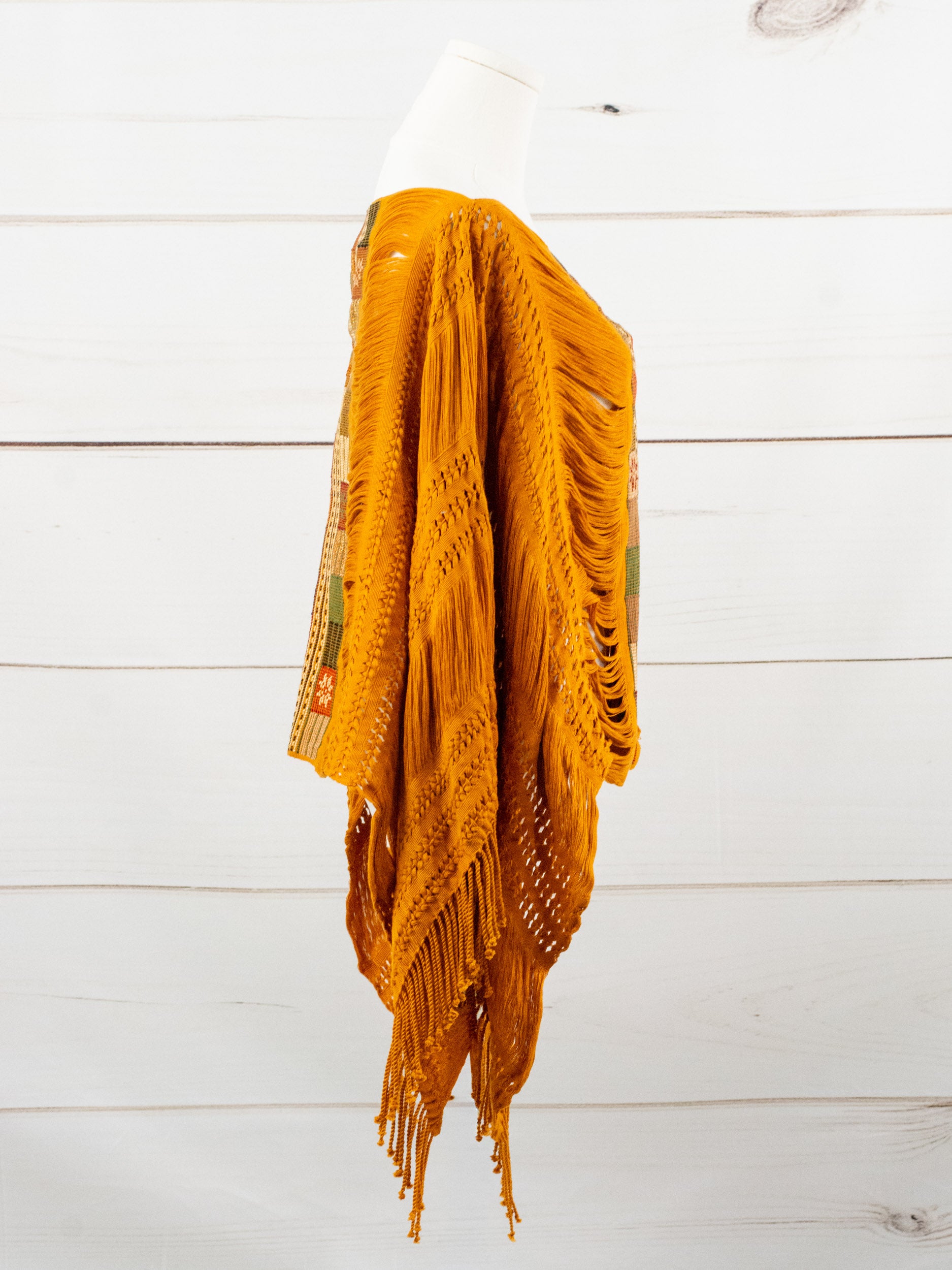 Poncho largo todos deshilados Chiapas
