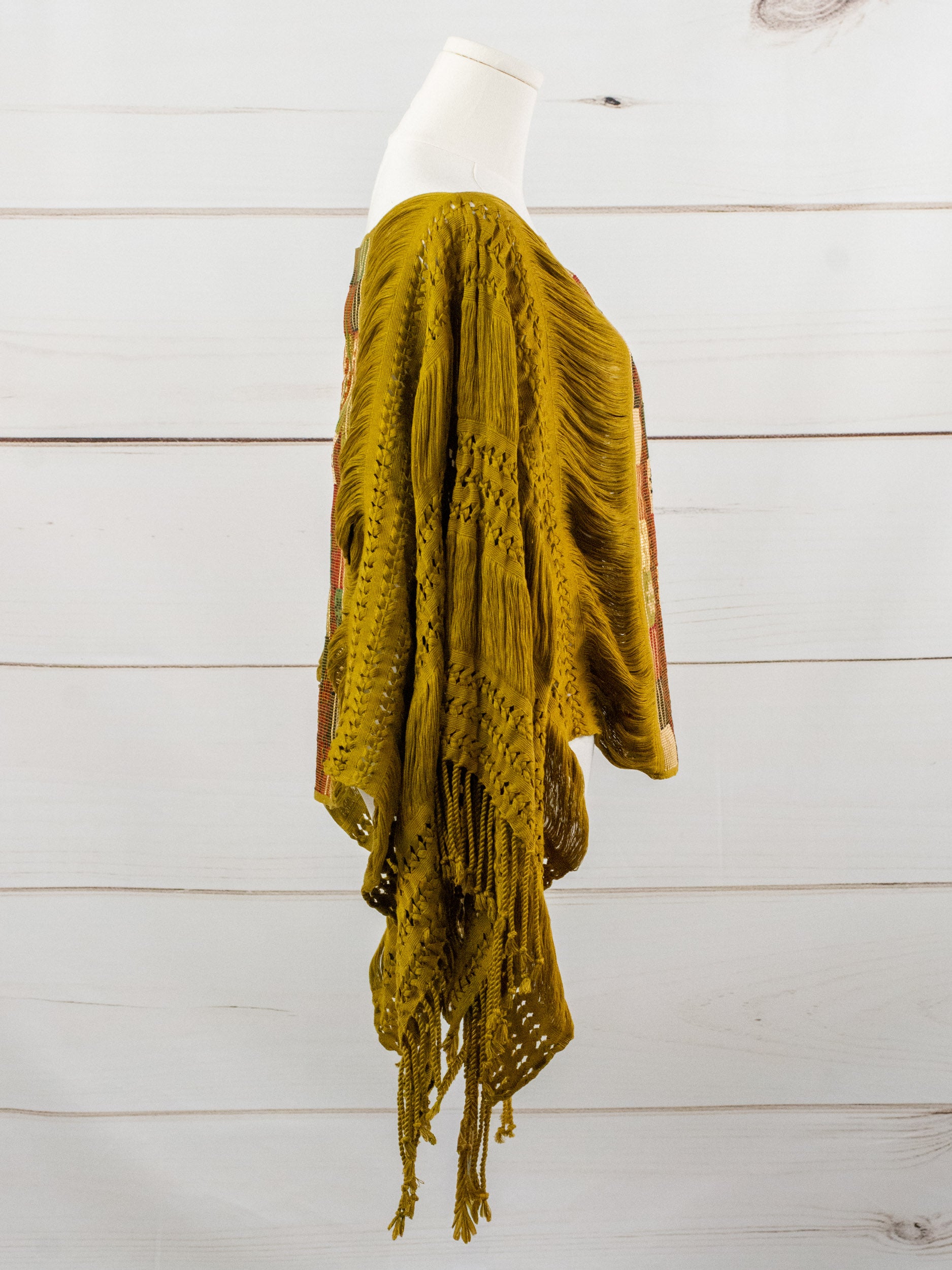 Poncho largo todos deshilados Chiapas