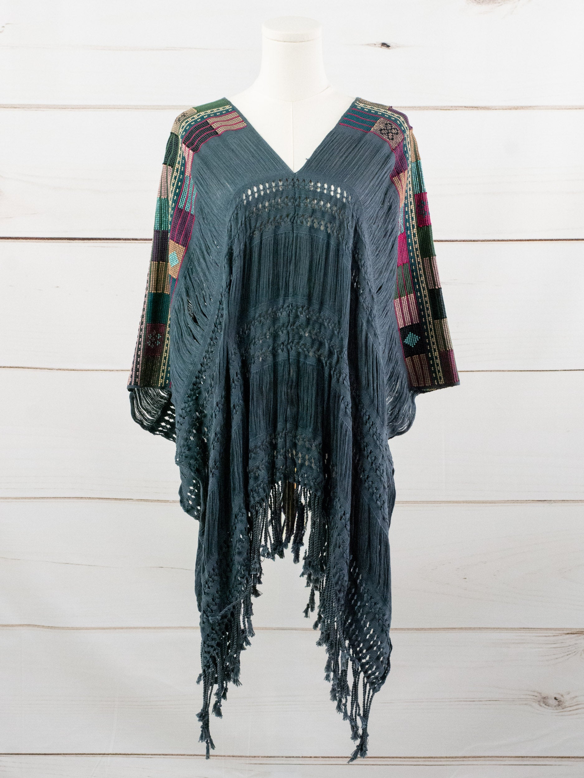 Poncho largo todos deshilados Chiapas