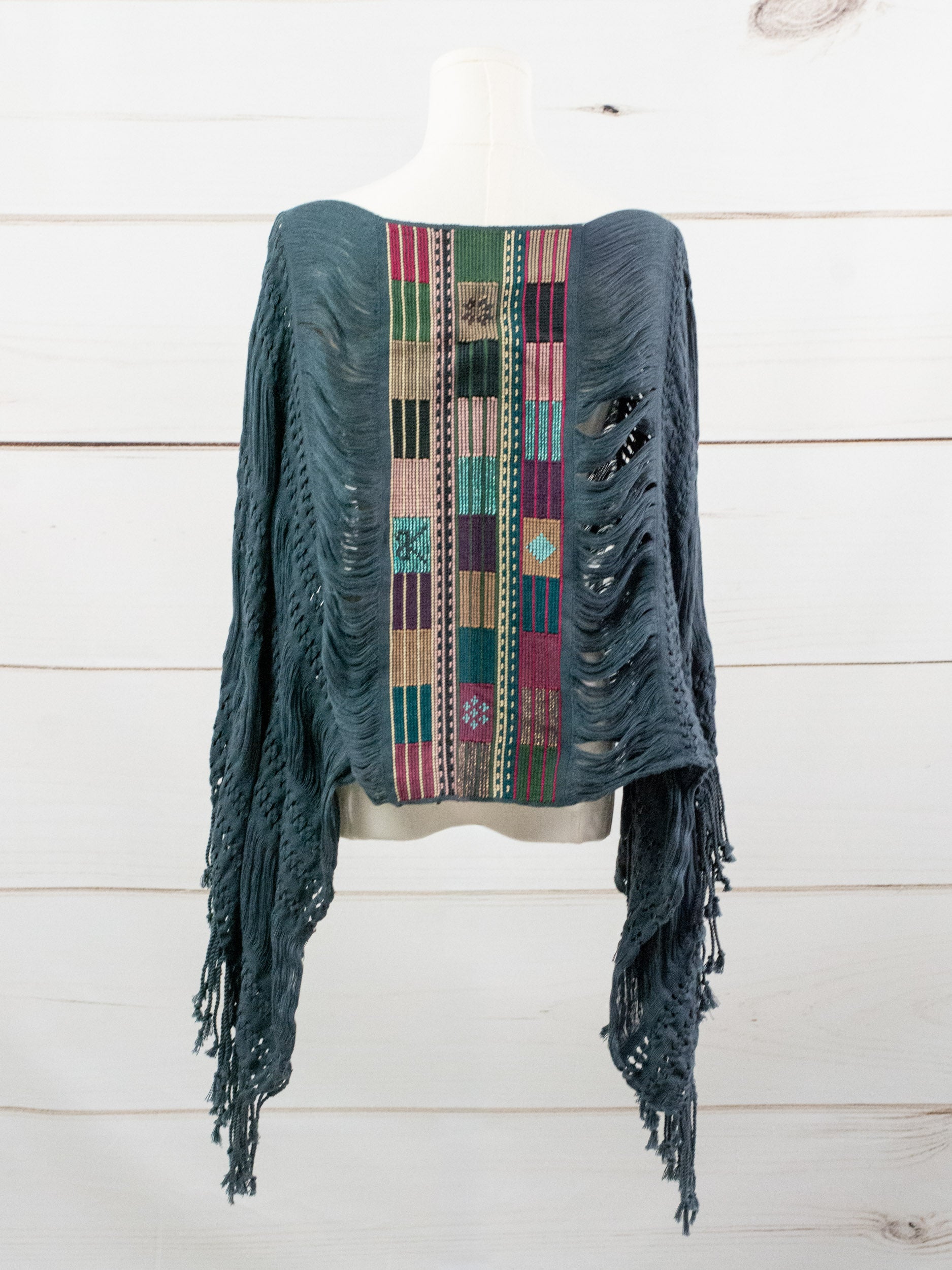 Poncho largo todos deshilados Chiapas