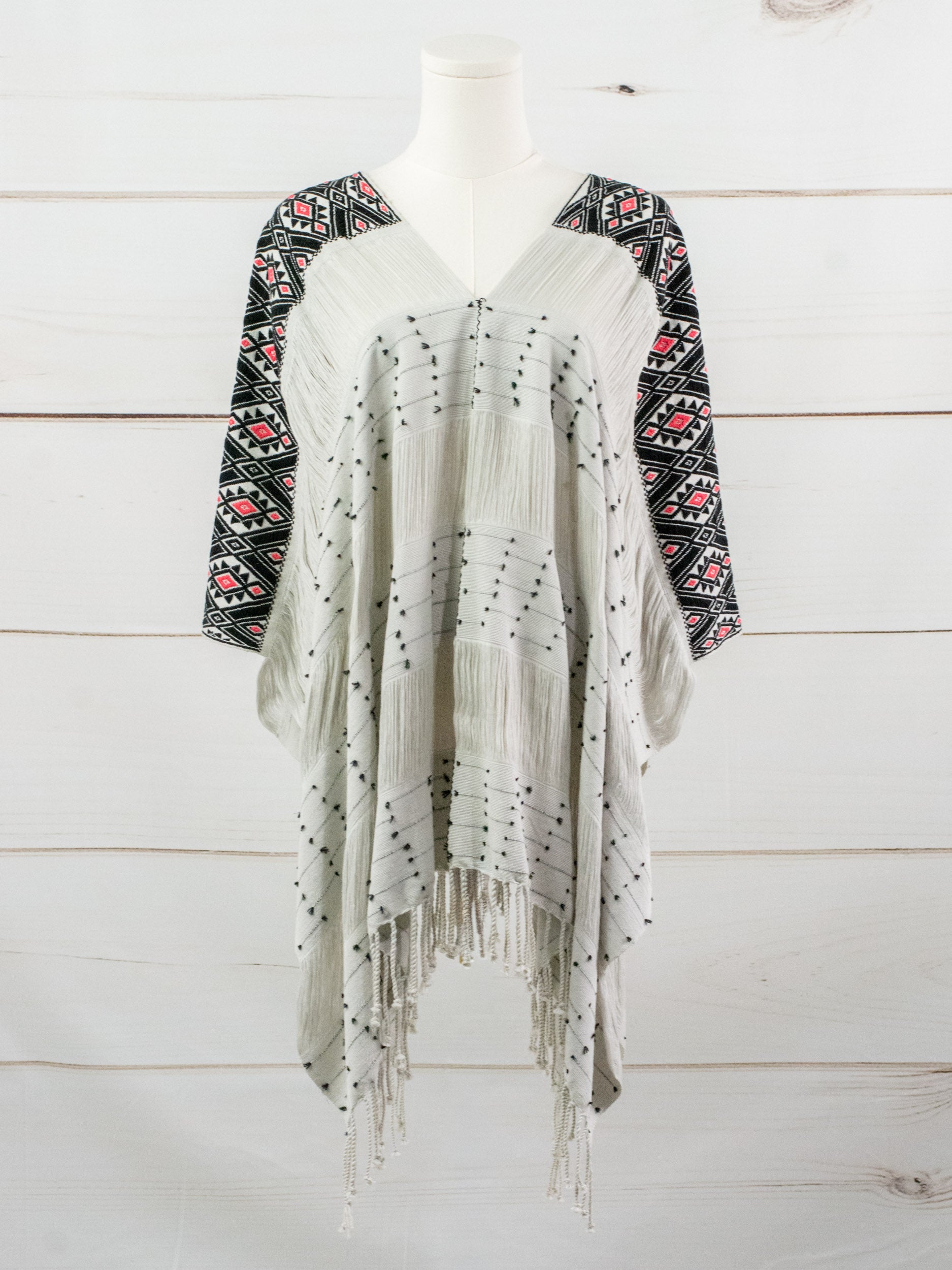 Poncho largo tres líneas deshiladas Chiapas