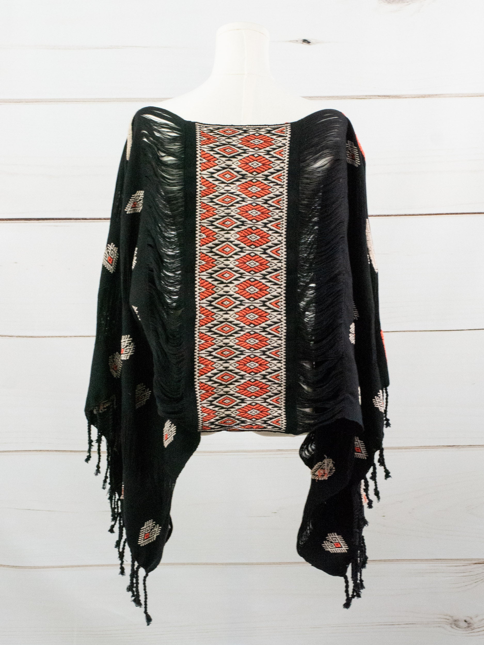 Poncho largo tres líneas deshiladas Chiapas