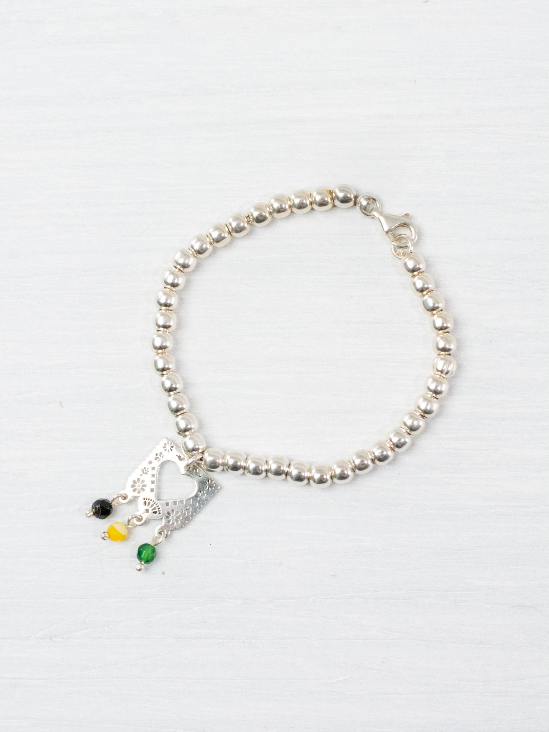 Pulsera papel picado con corazón