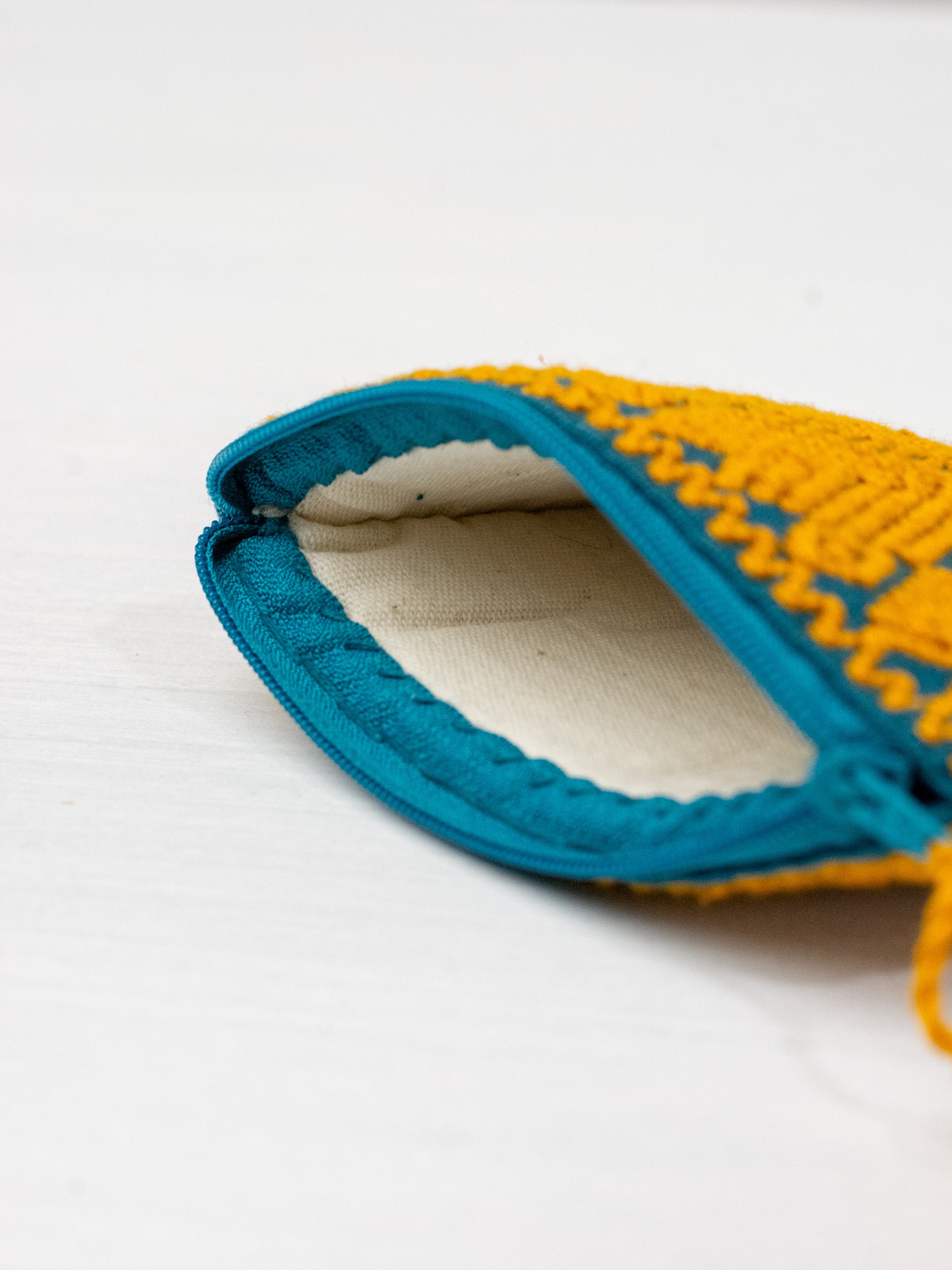 Monedero brocado maya bordado por ambos lados
